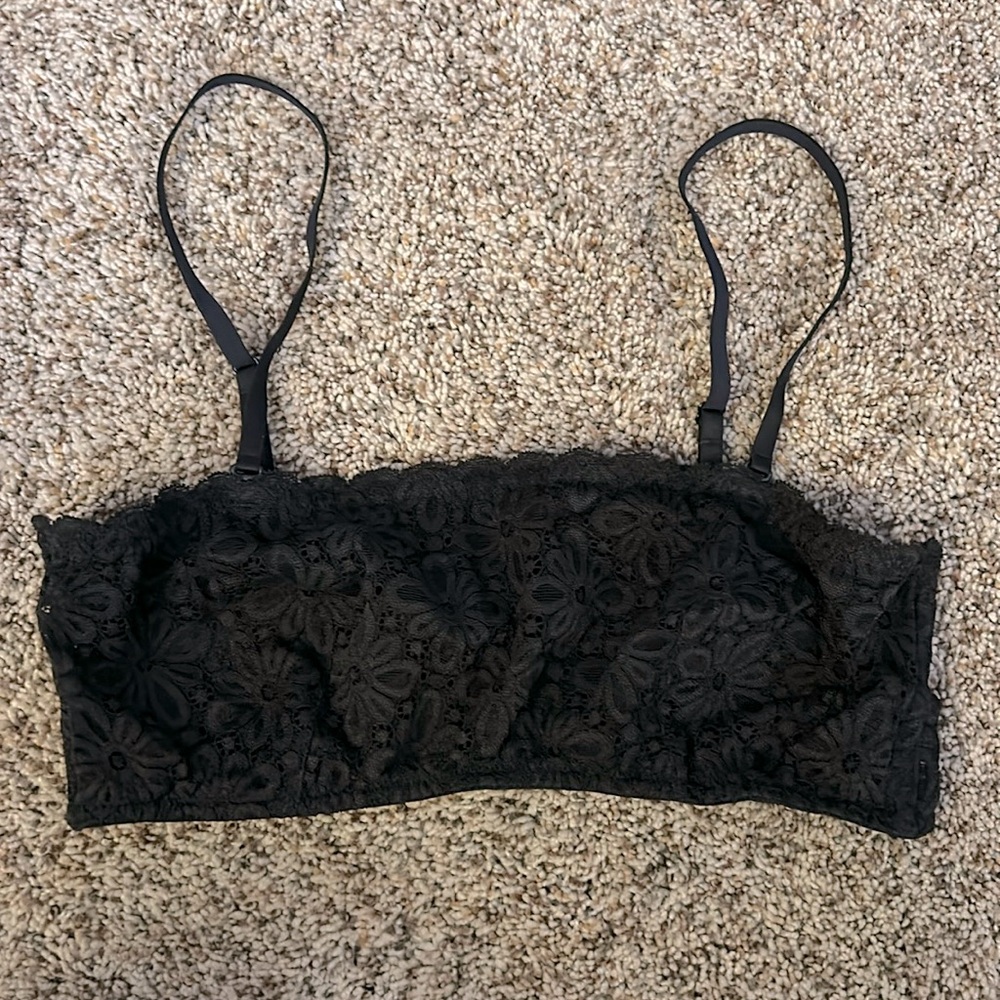 Victoria’s Secret Bralette M